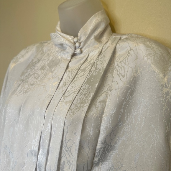 Worthington | VTG Mock Neck Pleated Button Front Shiny Glam Coquette Blouse - Picture 6 of 17